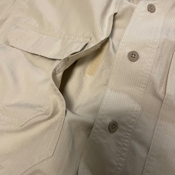 Men’s Royal Robbin’s Travel Shirt - Picture 8 of 13